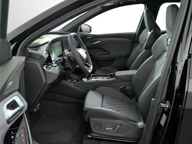 AUDI Q6 e-tron quattro