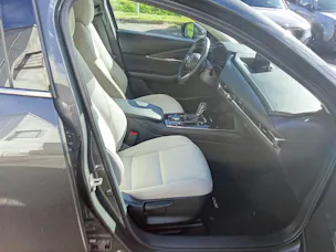 MAZDA CX-30 SKYACTIV-X 186 M Hybrid FWD Revolution Automat
