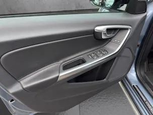 VOLVO V60 Cross Country 2.0 T5 Executive AWD S/S