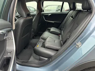 VOLVO V60 Cross Country 2.0 T5 Executive AWD S/S