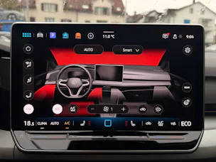 VW Golf 1.5 TSI eHYBRID 204 PS *** ELEKTRISCHE REICHWEITE 140KM ***