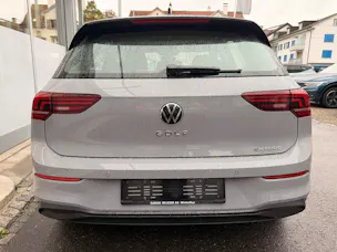 VW Golf 1.5 TSI eHYBRID 204 PS *** ELEKTRISCHE REICHWEITE 140KM ***