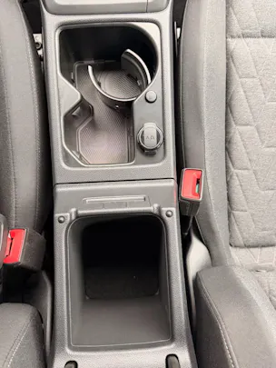 VW Golf 1.5 TSI eHYBRID 204 PS *** ELEKTRISCHE REICHWEITE 140KM ***
