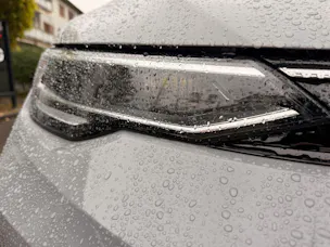 VW Golf 1.5 TSI eHYBRID 204 PS *** ELEKTRISCHE REICHWEITE 140KM ***