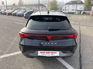 CUPRA LEON ST 1.5 eTSi DSG-Automat