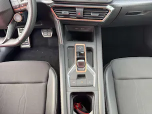 CUPRA LEON ST 1.5 eTSi DSG-Automat