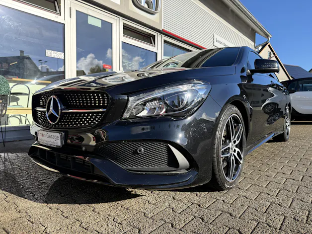 MERCEDES-BENZ CLA Shooting Brake 220 d AMG Line 7G-DCT