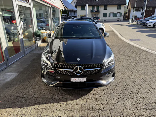 MERCEDES-BENZ CLA Shooting Brake 220 d AMG Line 7G-DCT