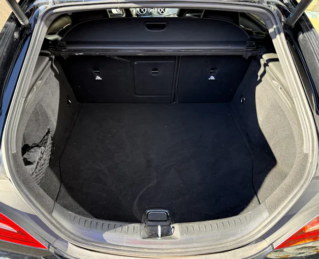 MERCEDES-BENZ CLA Shooting Brake 220 d AMG Line 7G-DCT