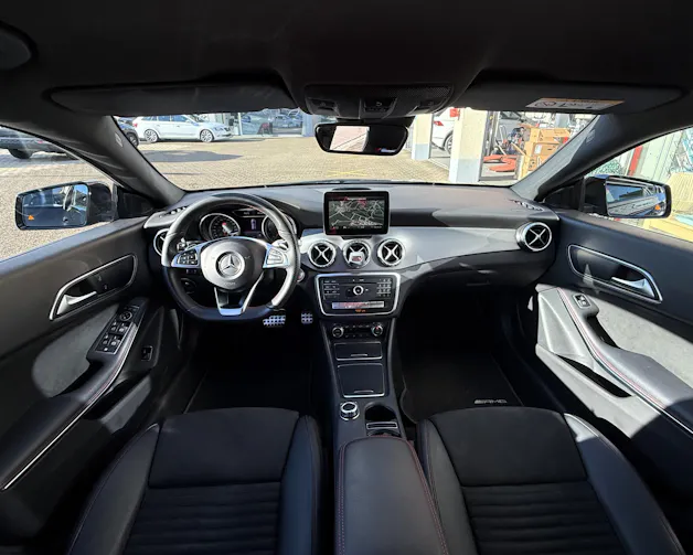MERCEDES-BENZ CLA Shooting Brake 220 d AMG Line 7G-DCT