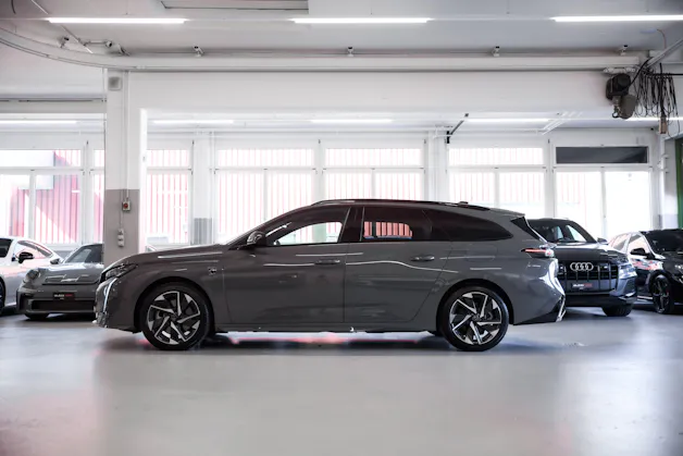 PEUGEOT 308 SW 1.6 PHEV 180 GT
