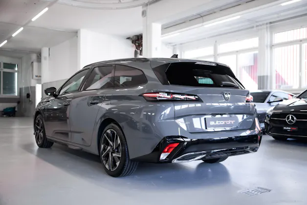 PEUGEOT 308 SW 1.6 PHEV 180 GT