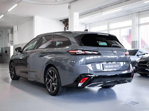 PEUGEOT 308 SW 1.6 PHEV 180 GT