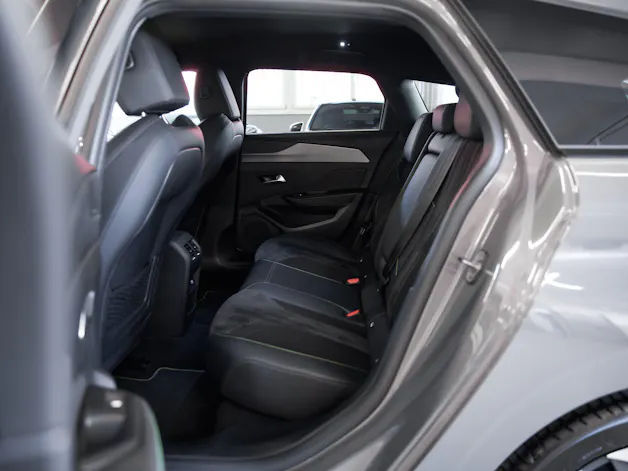 PEUGEOT 308 SW 1.6 PHEV 180 GT