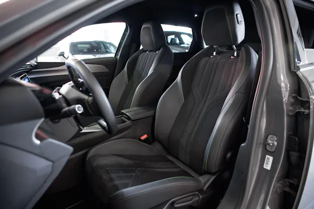 PEUGEOT 308 SW 1.6 PHEV 180 GT