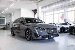 PEUGEOT 308 SW 1.6 PHEV 180 GT