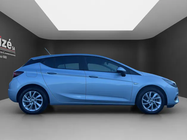 OPEL Astra 1.2i Turbo Edition