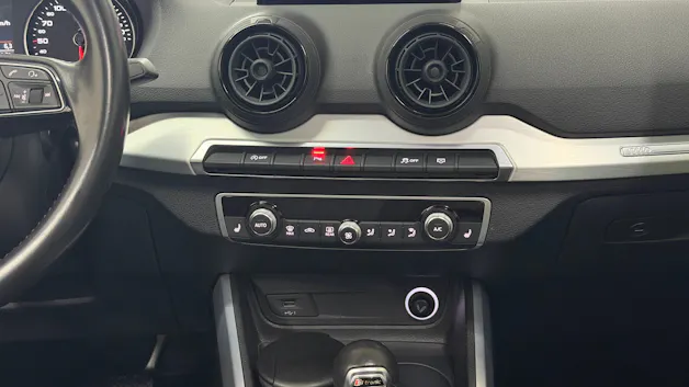 AUDI Q2 1.4 TFSI design S-tronic
