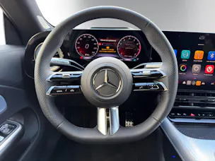 MERCEDES-BENZ CLA 220 4Matic 8G-DCT