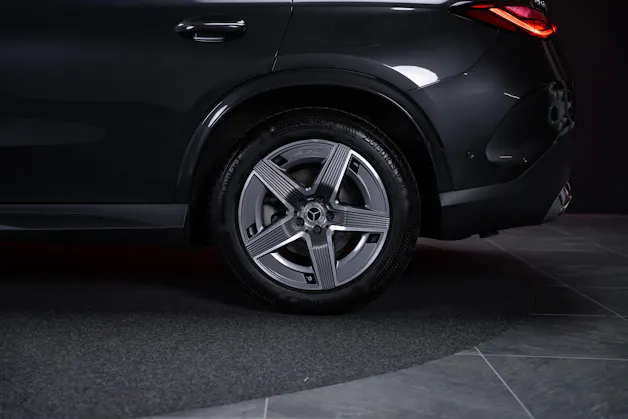 MERCEDES-BENZ GLC 300 d AMG Line 4matic Coupé / 360°Kamera / el.Sitze / el.Heckklappe