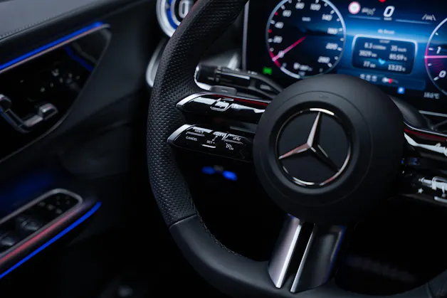 MERCEDES-BENZ GLC 300 d AMG Line 4matic Coupé / 360°Kamera / el.Sitze / el.Heckklappe