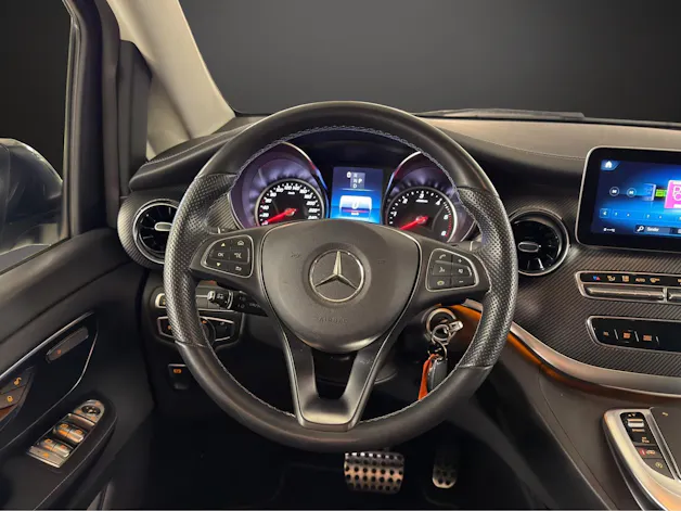 MERCEDES-BENZ V 300 d lang Avantgarde 4Matic 9G-Tronic