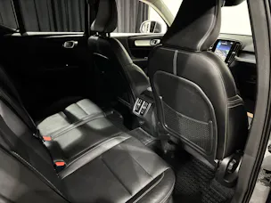 VOLVO XC40 T5 AWD Inscription Geartronic I AHK 2100 KG I