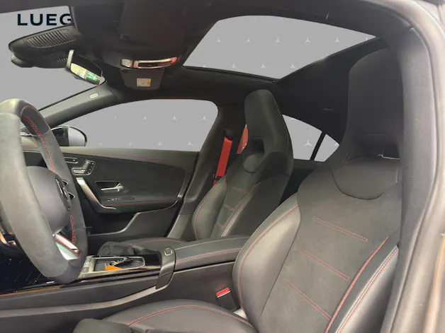 MERCEDES-BENZ CLA 35 4M - AMG / 360 Grad Kamera / Panorama-Dach / Soundsystem