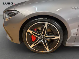 MERCEDES-BENZ CLA 35 4M - AMG / 360 Grad Kamera / Panorama-Dach / Soundsystem