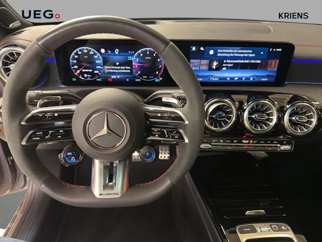 MERCEDES-BENZ CLA 35 4M - AMG / 360 Grad Kamera / Panorama-Dach / Soundsystem