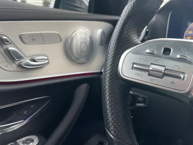 MERCEDES-BENZ E 450 Coupé AMG Line 4 Matic 9G-Tronic