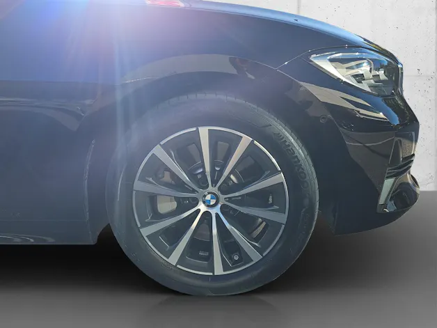 BMW 330e xDrive Steptronic