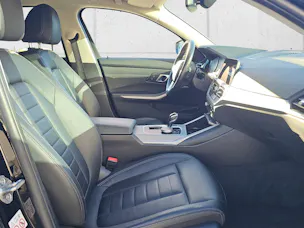 BMW 330e xDrive Steptronic