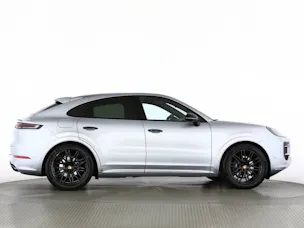 PORSCHE Cayenne Coupé Black Edition