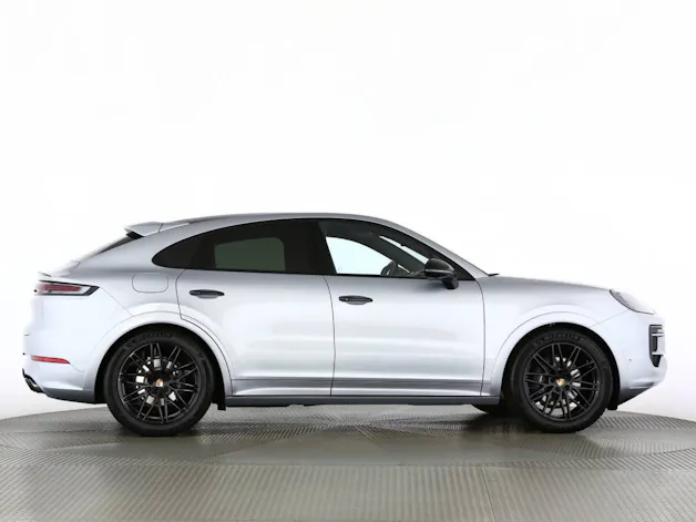 PORSCHE Cayenne Coupé Black Edition