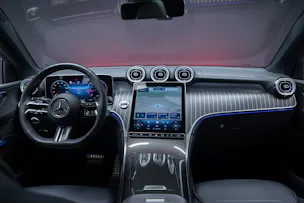 MERCEDES-BENZ GLC 220 d AMG Line 4matic Coupé / Panorama / 360°Kamera / AHK