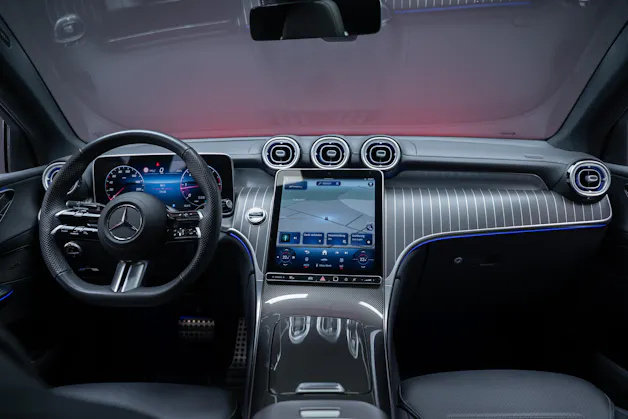 MERCEDES-BENZ GLC 220 d AMG Line 4matic Coupé / Panorama / 360°Kamera / AHK
