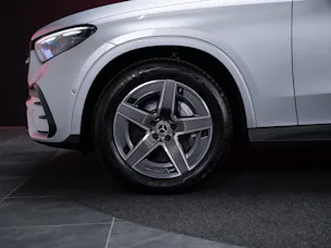 MERCEDES-BENZ GLC 220 d AMG Line 4matic Coupé / Panorama / 360°Kamera / AHK