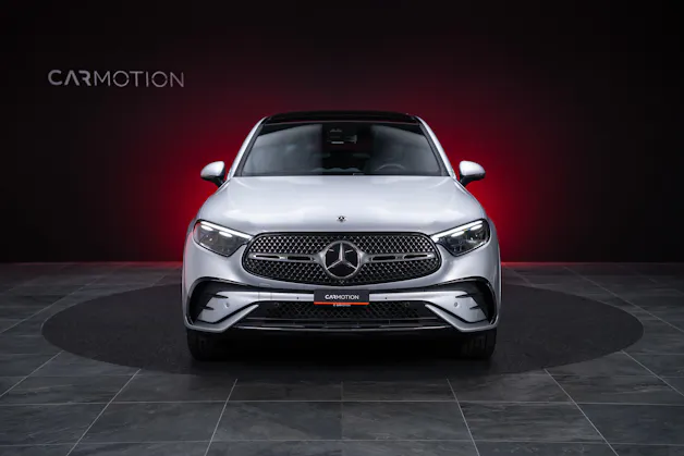 MERCEDES-BENZ GLC 220 d AMG Line 4matic Coupé / Panorama / 360°Kamera / AHK