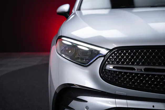 MERCEDES-BENZ GLC 220 d AMG Line 4matic Coupé / Panorama / 360°Kamera / AHK
