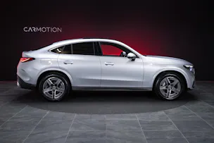 MERCEDES-BENZ GLC 220 d AMG Line 4matic Coupé / Panorama / 360°Kamera / AHK