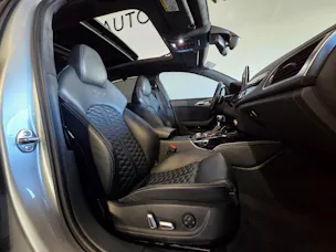 AUDI RS6 Avant 4.0 V8 TFSI perform. qu. T-Tr.