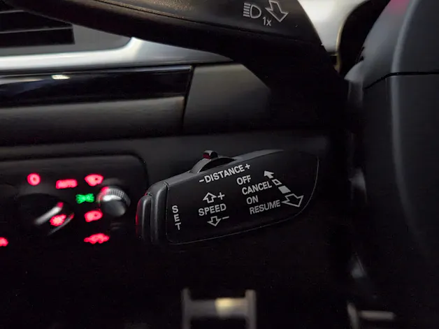 AUDI RS6 Avant 4.0 V8 TFSI perform. qu. T-Tr.