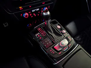 AUDI RS6 Avant 4.0 V8 TFSI perform. qu. T-Tr.