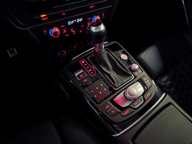 AUDI RS6 Avant 4.0 V8 TFSI perform. qu. T-Tr.