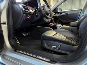 AUDI RS6 Avant 4.0 V8 TFSI perform. qu. T-Tr.