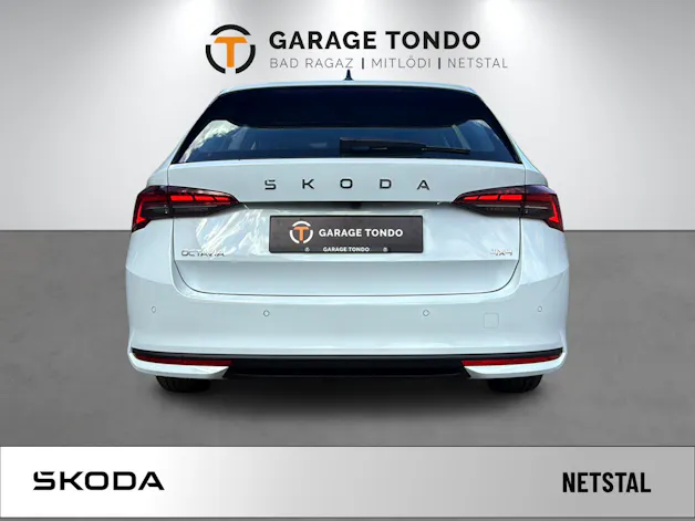 SKODA Octavia Combi 2.0 TSI Selection 4x4 DSG