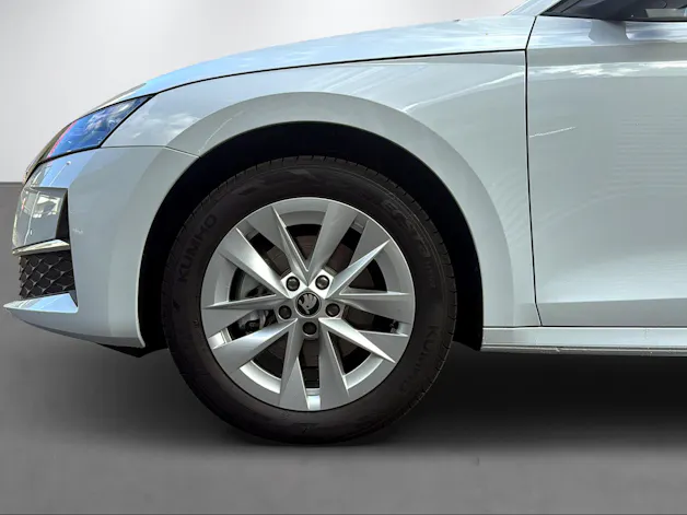 SKODA Octavia Combi 2.0 TSI Selection 4x4 DSG