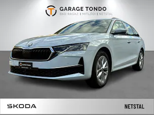 SKODA Octavia Combi 2.0 TSI Selection 4x4 DSG