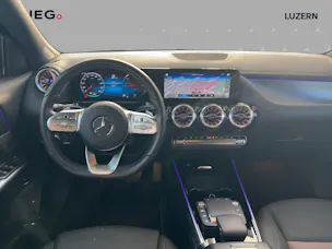 MERCEDES-BENZ EQA 300 4Matic